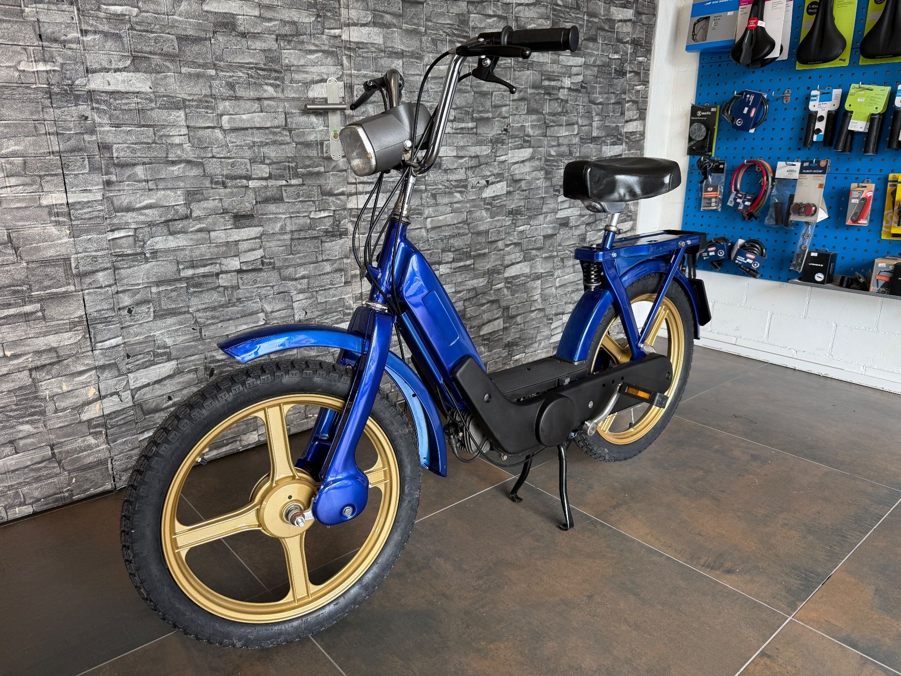 Piaggio Ciclomotori: Piaggio Ciao Neuaufbau – Usato da Root venduto da E.H.Velo