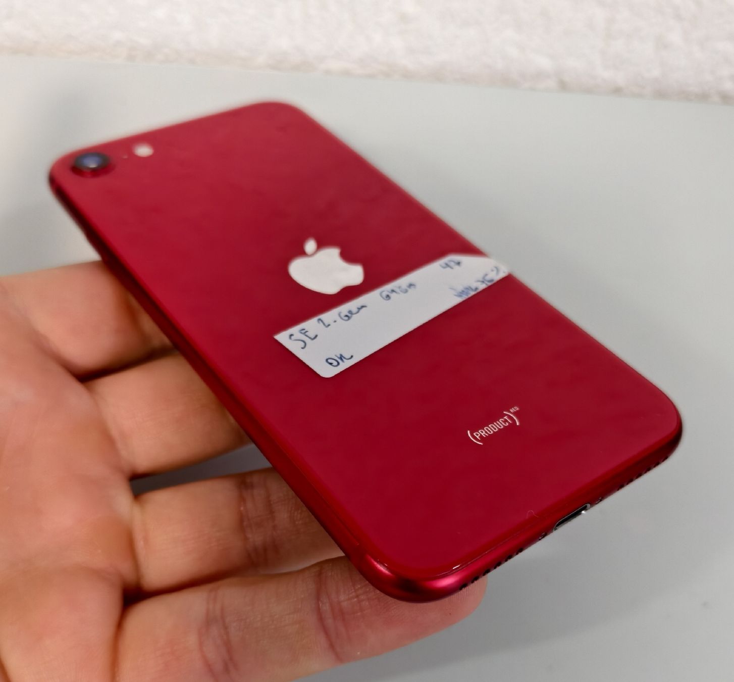 Apple Portables: iPhone SE 2020 Rot – D'occasion à Ehrendingen par Rocky985 4