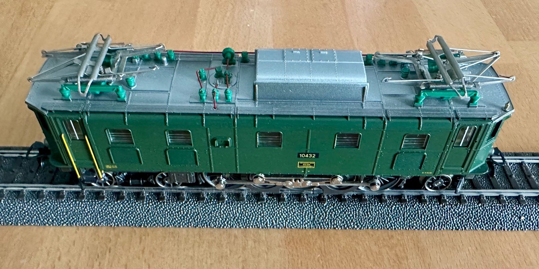 Märklin Modelleisenbahnen: Märklin AE 3/6 Analog – Gebraucht aus Oftringen von ib.85