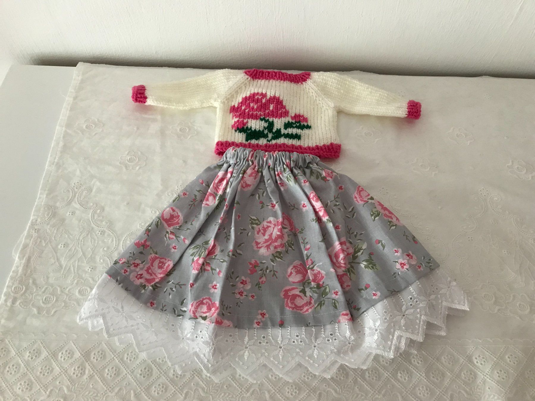 Bambole: Sasha Pullover mit Jupe – Usato da Siebnen venduto da Floki3 2