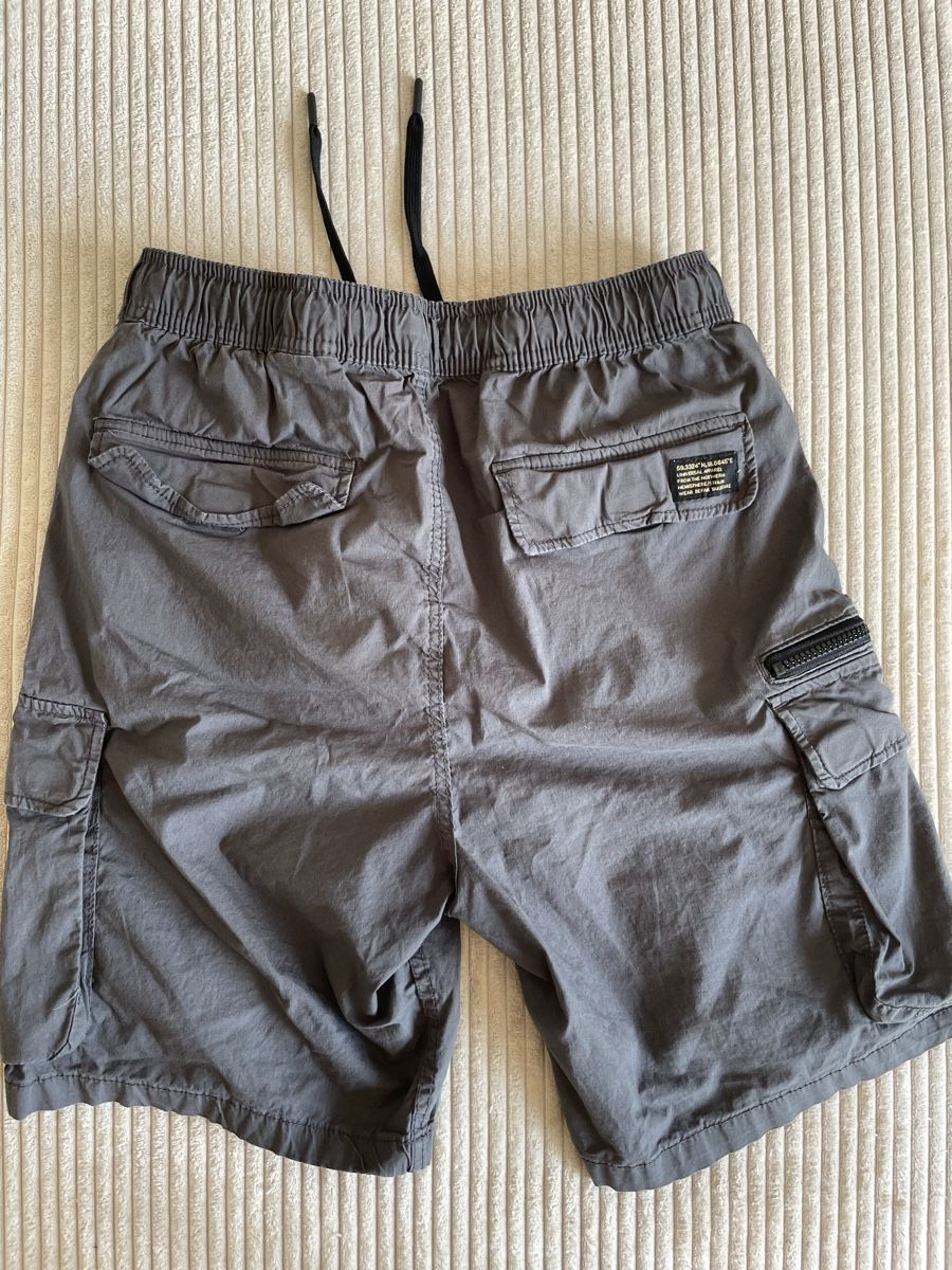 H&M Hosen: Cargo Shorts – Gebraucht aus Toffen von jes_76l5 1
