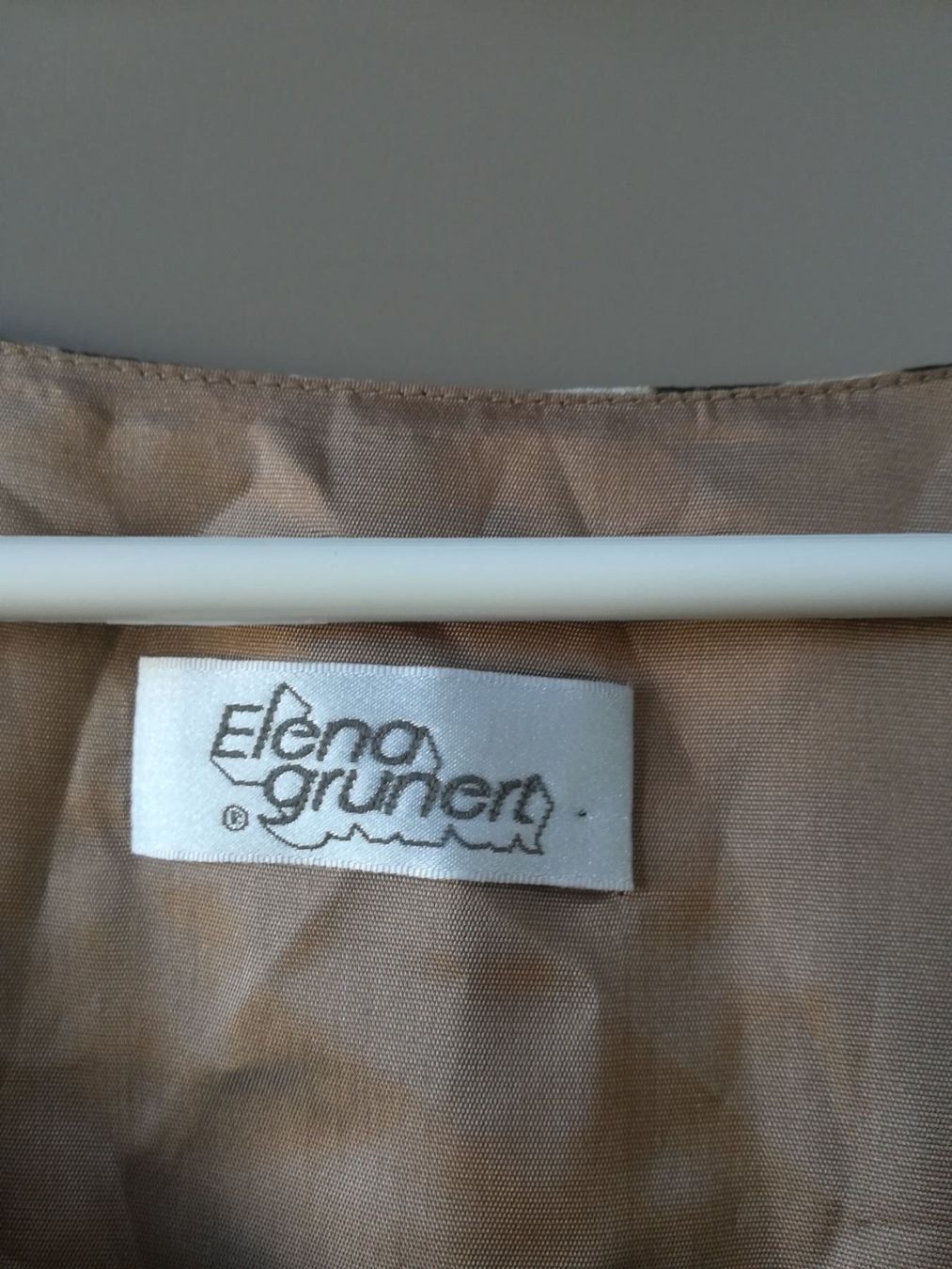 Tops: Top von Elena Grunert 44/46 – Neu (gemäss Beschreibung) aus Wallisellen von Muggeli1970 2