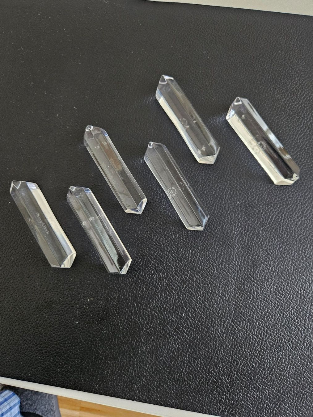 Wandhalterungen: 6 Messerblöcke Glas  2 cm x 2 cm x 8 cm – Neu (gemäss Beschreibung) aus Zürich von Leimbi28