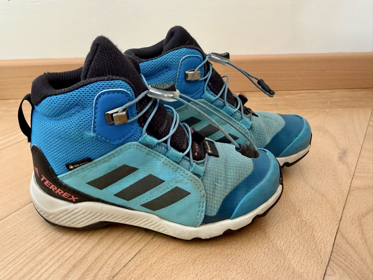 Adidas Scarpe da uomo: Wanderschuhe Adidas Terrex (Grösse 29) – Usato da Zürich venduto da Milu111