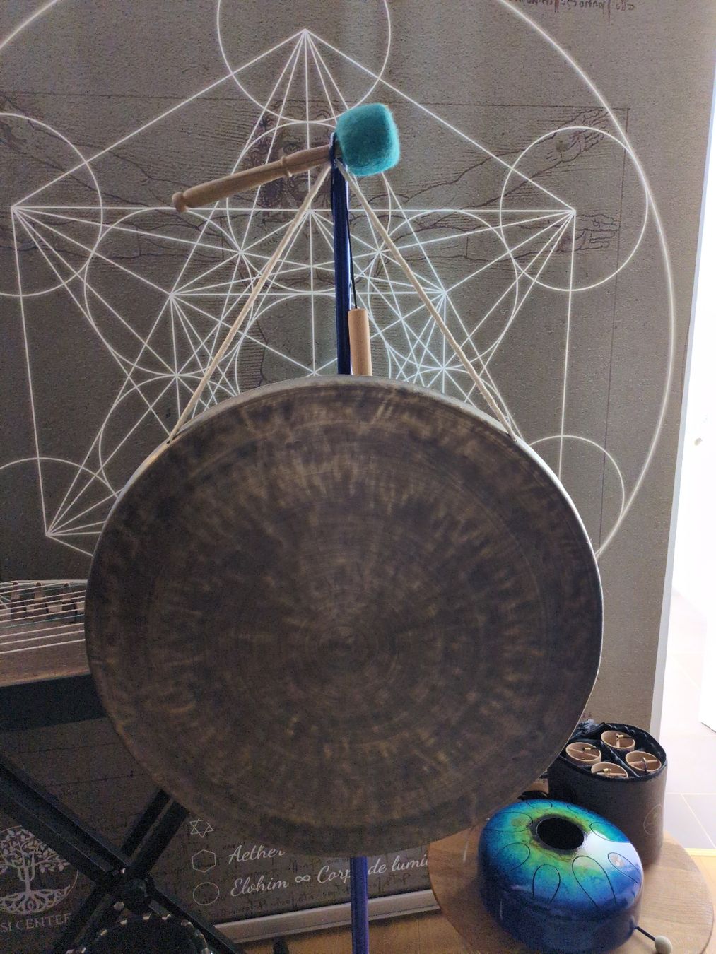Instruments de musique: Gong géant traditionnel Tibétain  – Neuf (Voir description) à Tüscherz-Alfermée par ken130893