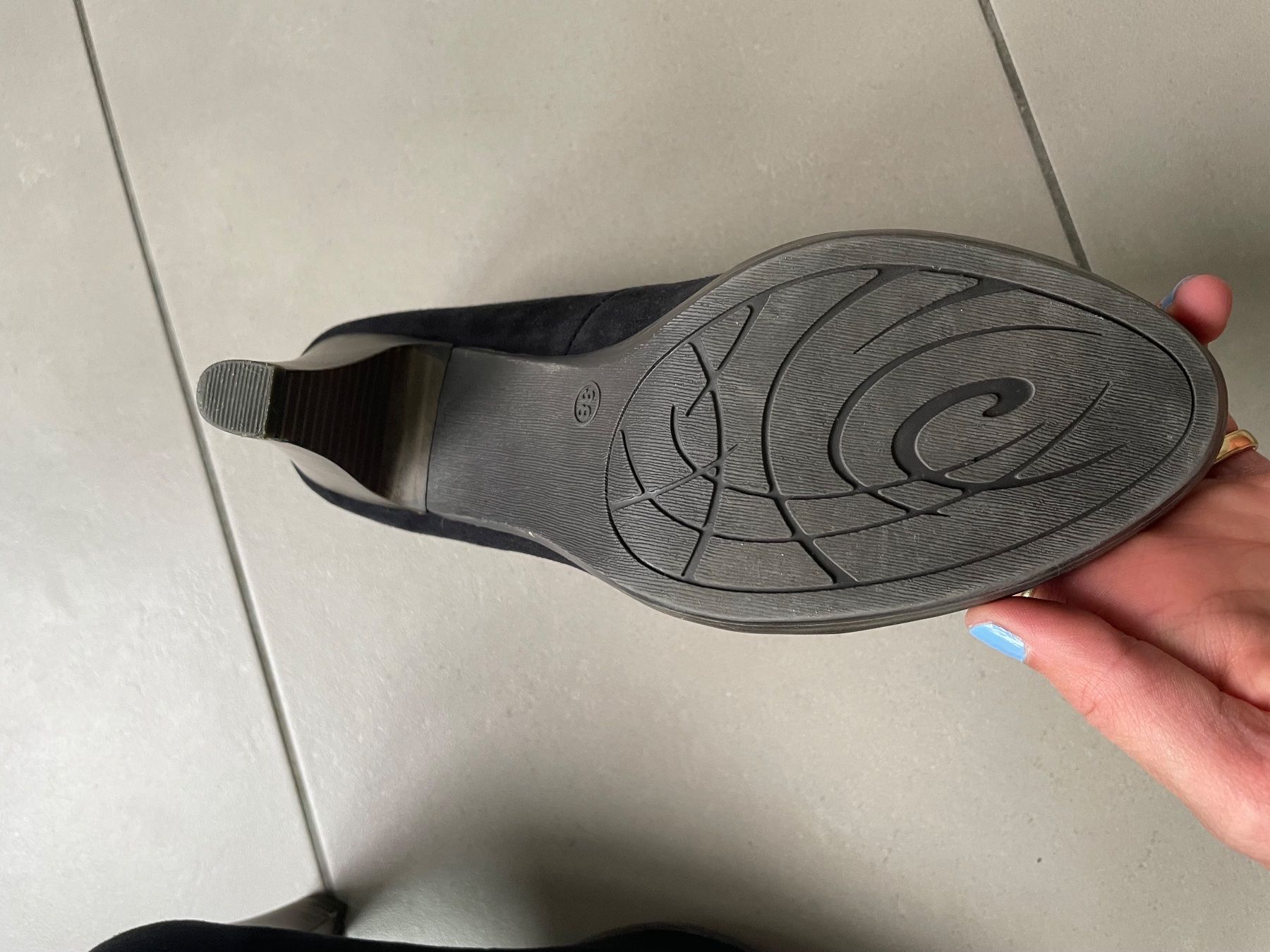 Scarpe da donna: Marco Tozzi Pumps, schwarz, Gr. 38 – Usato da Auw venduto da daniela_92 1
