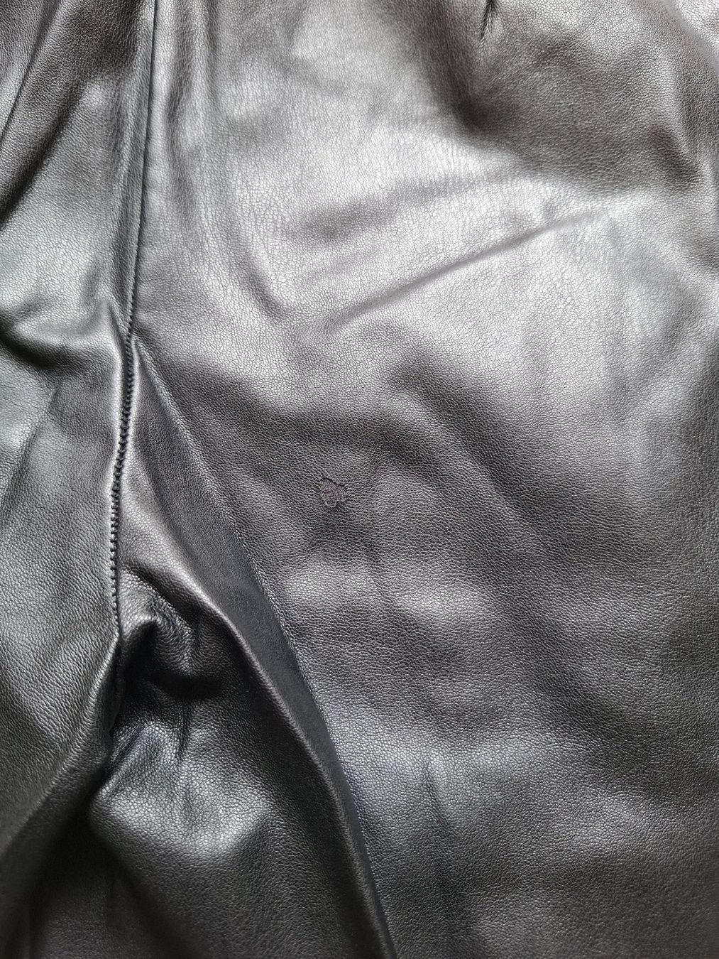 C&A Hosen: Kunstleder Hose / Faux Leather Pants – Defekt aus Schaffhausen von ann_cjt6 2