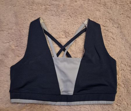 Mammut Sport BH Damen dunkelblau Grösse S guter Zustand