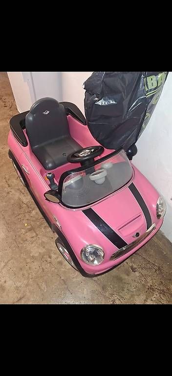 Veicoli per bambini: Voiture électrique  – Usato da Peseux venduto da Tucson2020 1