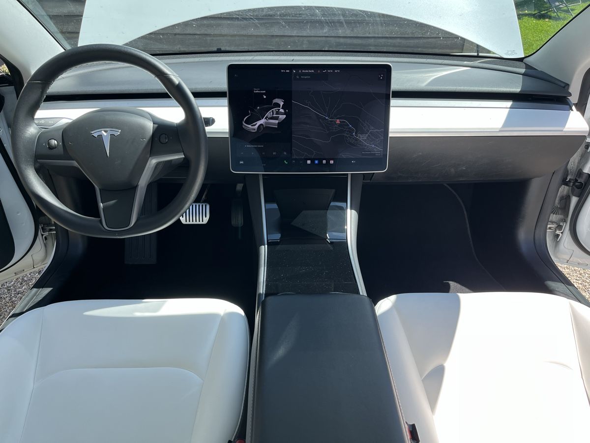 Tesla Automobili: Tesla Model 3 – Usato da Villeret venduto da mat55tan 3