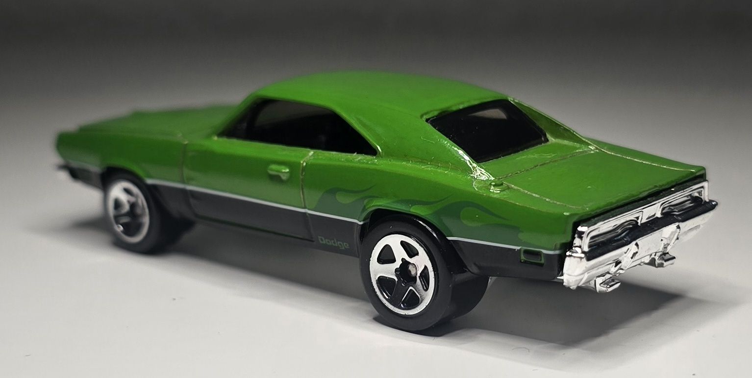 Hot Wheels Modellini d'auto: HotWheels '69 Dodge Charger – Nuovo (secondo la descrizione) da Kirchberg BE venduto da HotWheelsSammler 2