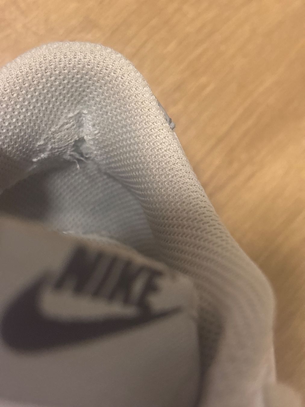 Nike Herrenschuhe: Nike Schuhe – Gebraucht aus Selzach von 20f_cg85 5