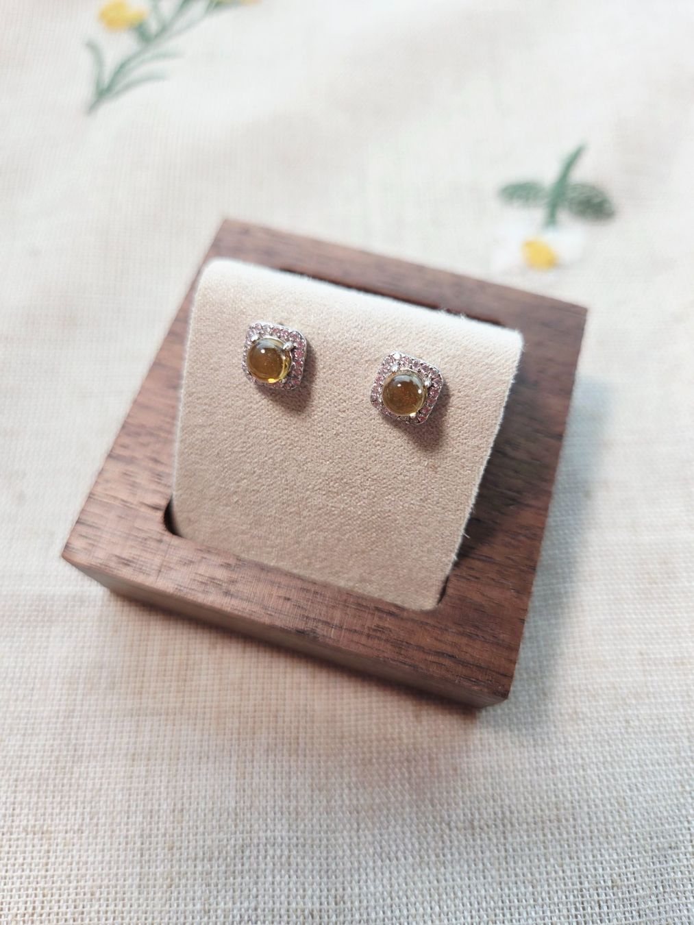 Orecchini pendenti & Orecchini a lobo: NEW - S925 Citrine Earrings – Nuovo (secondo la descrizione) da Zürich venduto da cin_wcf6