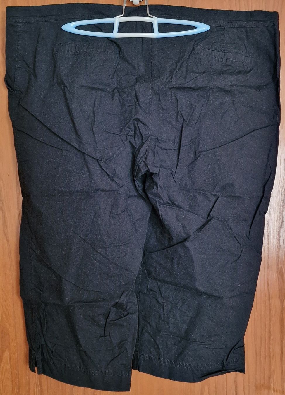 Pantaloni: Schwarze Sommer Herren-Bermudas, Grösse 52 – Usato da Haslen GL venduto da ricarono 1