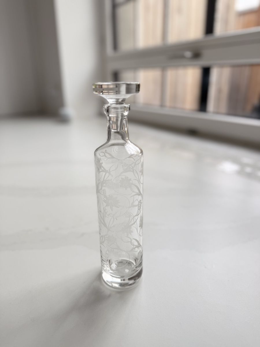 Caraffe: Kristall Karaffe mit geritztem Ornament – Nuovo (secondo la descrizione) da Rohrbach venduto da WhiteCornus 1
