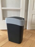 Abfalleimer mit Deckel schwarz/grau 46cm hoch