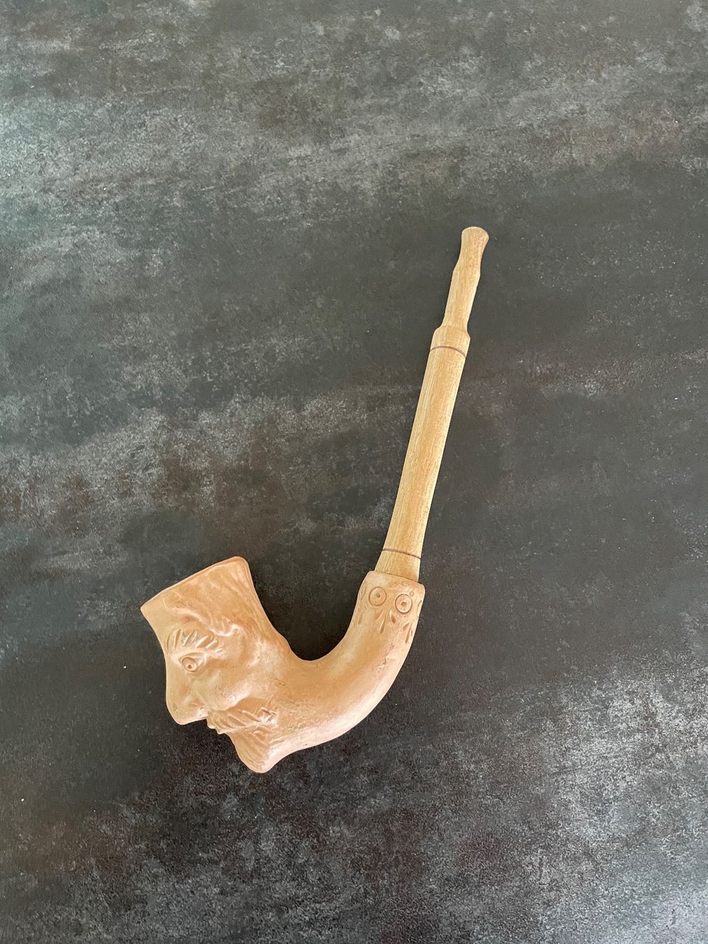 Pipe & Accessori: Ancienne Pipe Visage Sculpté bois et Terre Cuite – Usato da Vallamand venduto da Bricbracbroc82 1