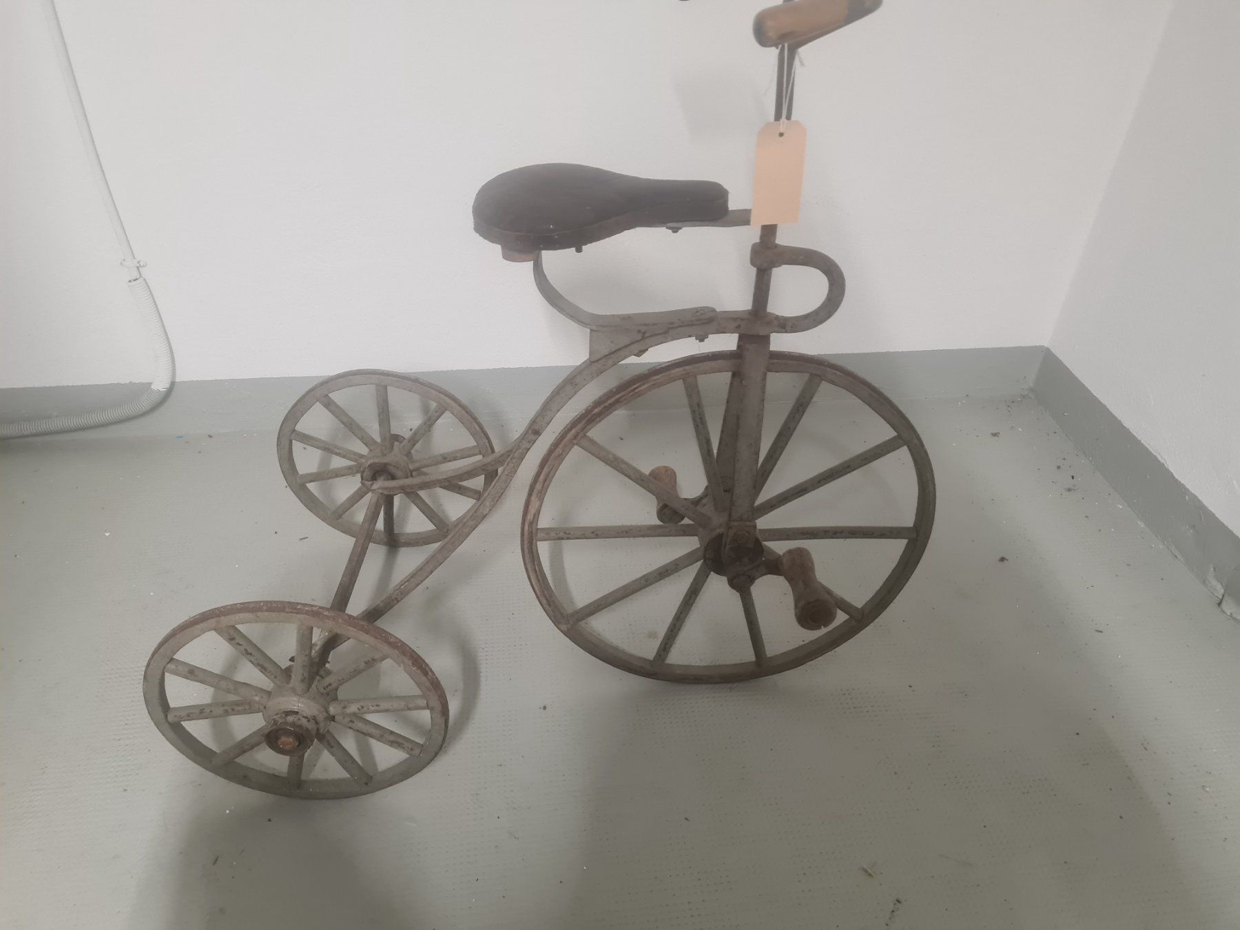 Velos: FAHRRAD ANTIQUE TRICYCLE COLLECTION RARE OLDTIMER – Gebraucht aus Bellevue von BURGOLMANIA