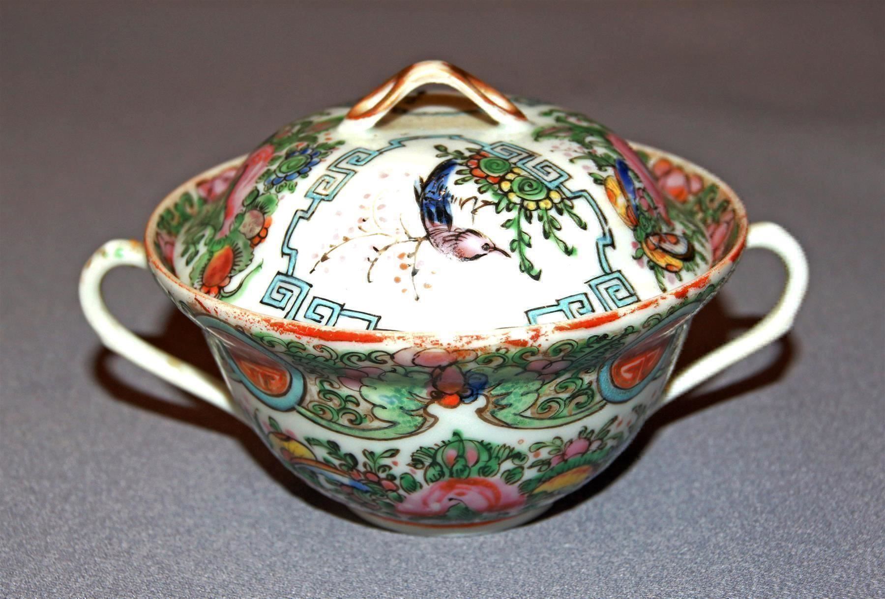 Tasses: Antike Deckeltasse im Guangzou-Stil – D'occasion à Geroldswil par ARTEFACTO 1