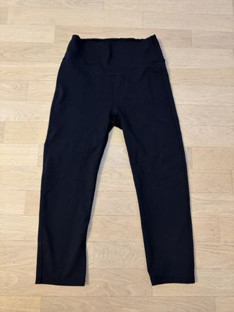 Oysho Capri Leggins, Schwarz, Gr. M