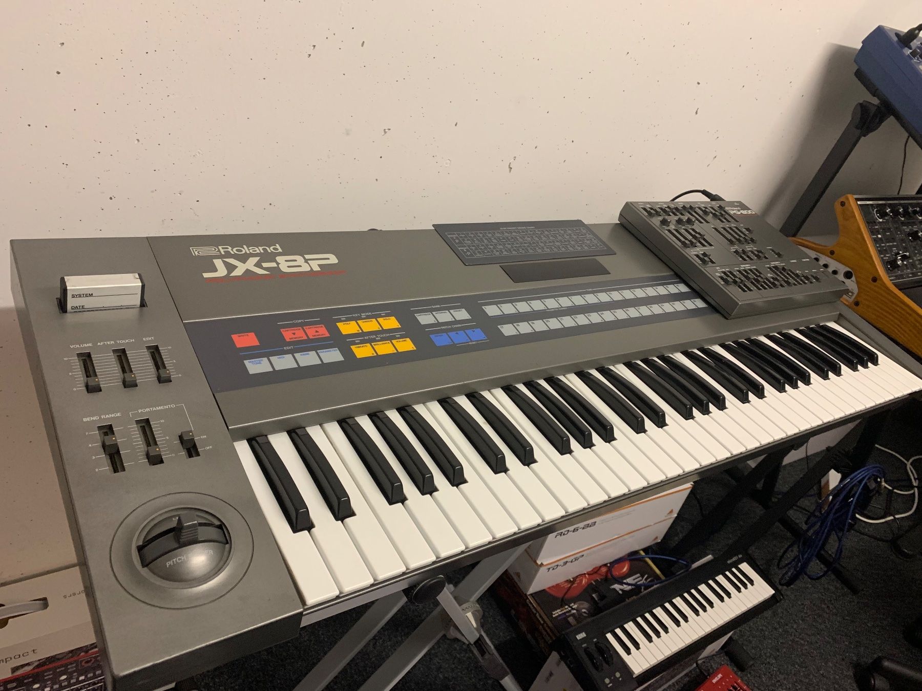 Roland Strumenti musicali: Roland JX-8P + PG800 – Usato da Schötz venduto da sky3000 1
