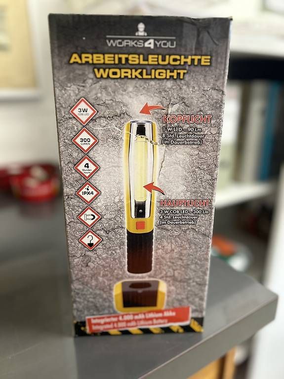 Lampade: Praktische Arbeitsleuchte LED – Nuovo e nell'imballaggio originale da Hölstein venduto da Moserei14