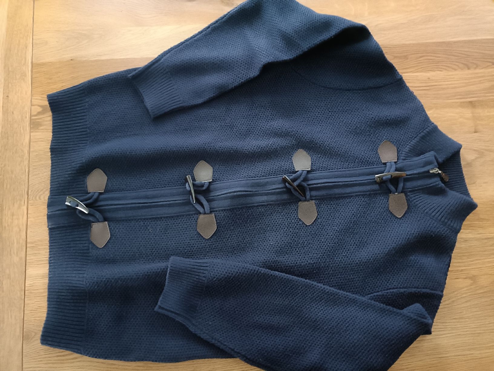 Giacche: Strickjacke von Maestro Gr. 54, dunkelblau – Usato da Buchrain venduto da Siro82