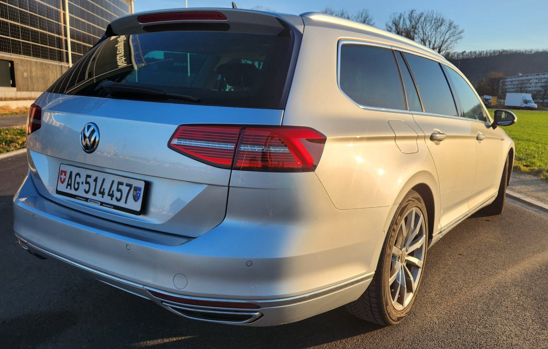 VW Automobili: VW Passat Variant 2.0 TDI BMT High. Mit MFK – Usato da Birr venduto da DiesDas 1