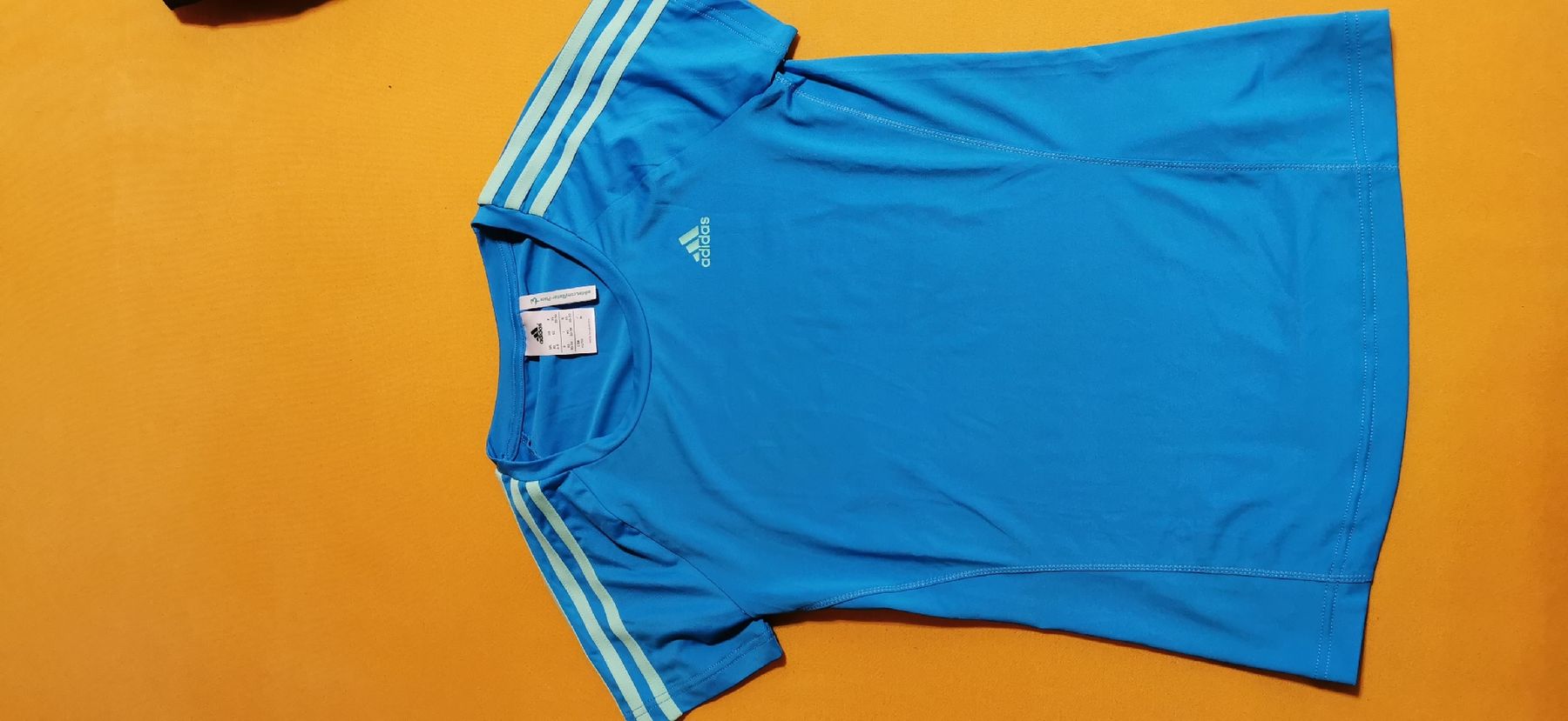 Adidas Lotti di vestiti: Adidas Trainingsanzug Gr. XS 3-teilig – Nuovo (secondo la descrizione) da St. Niklaus VS venduto da Distel60 5