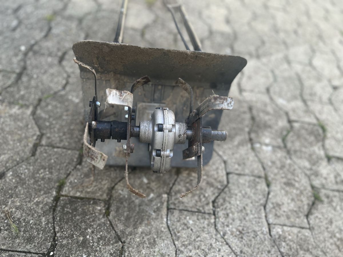 Einhell Tutte le macchine: Einhell Gartenfräse GC-MT – Usato da Mühledorf SO venduto da Dania77 3