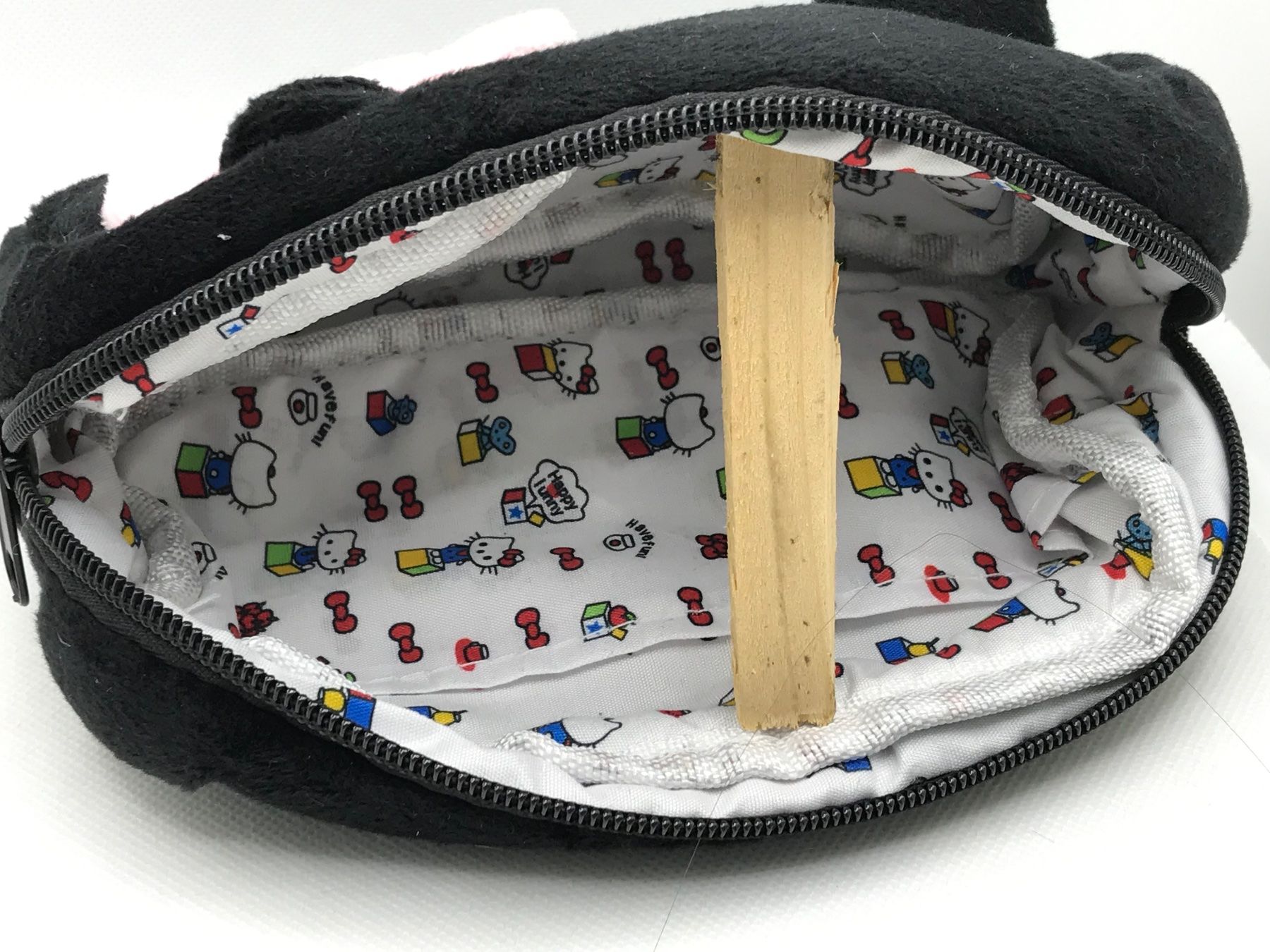 Hello Kitty Kosmetikkoffer: Hello Kitty Necessaire, Kosmetiktasche pink/schwarz – Neu und originalverpackt aus Niederteufen von mix18 2