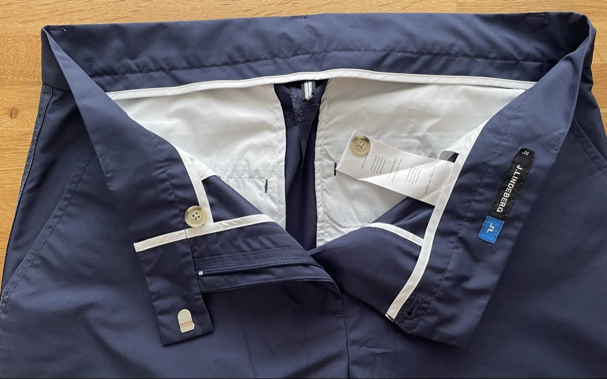 Lindeberg Pantaloni: Golfhosen J. Lindeberg dunkelblau – Usato da Steffisburg venduto da santra 1