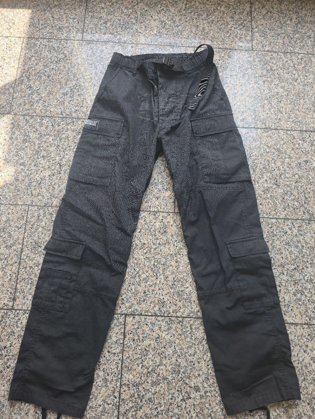 Corteiz Pantaloni: corteiz Hose – Usato da Kefikon TG venduto da stern018