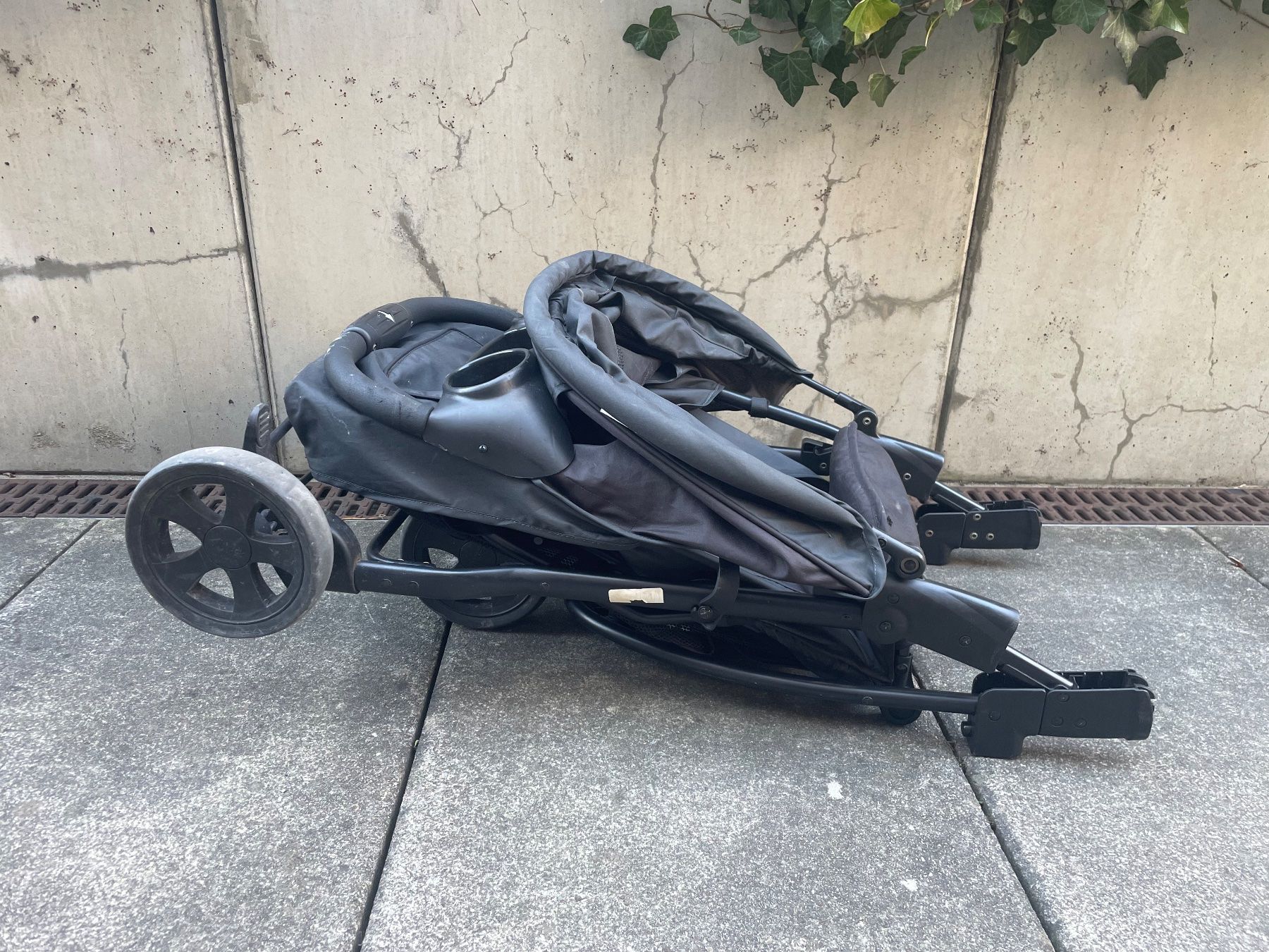 Hauck Kinderwagen: Hauck Kinderbuggy 3 Räder – Gebraucht aus Zürich von lisieg 2