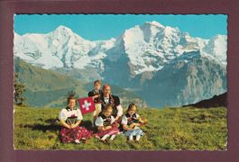 Familie in BERNER TRACHT - Mönch - Jungfrau - 1963