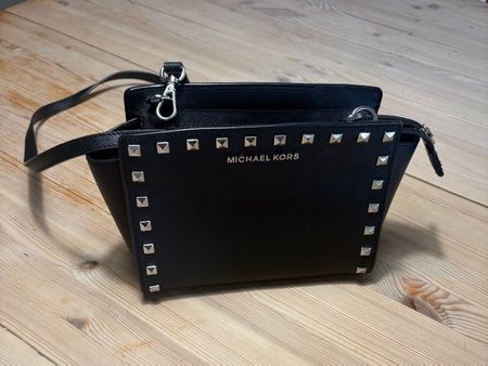 Michael Kors black handbag with silver studs - chic!