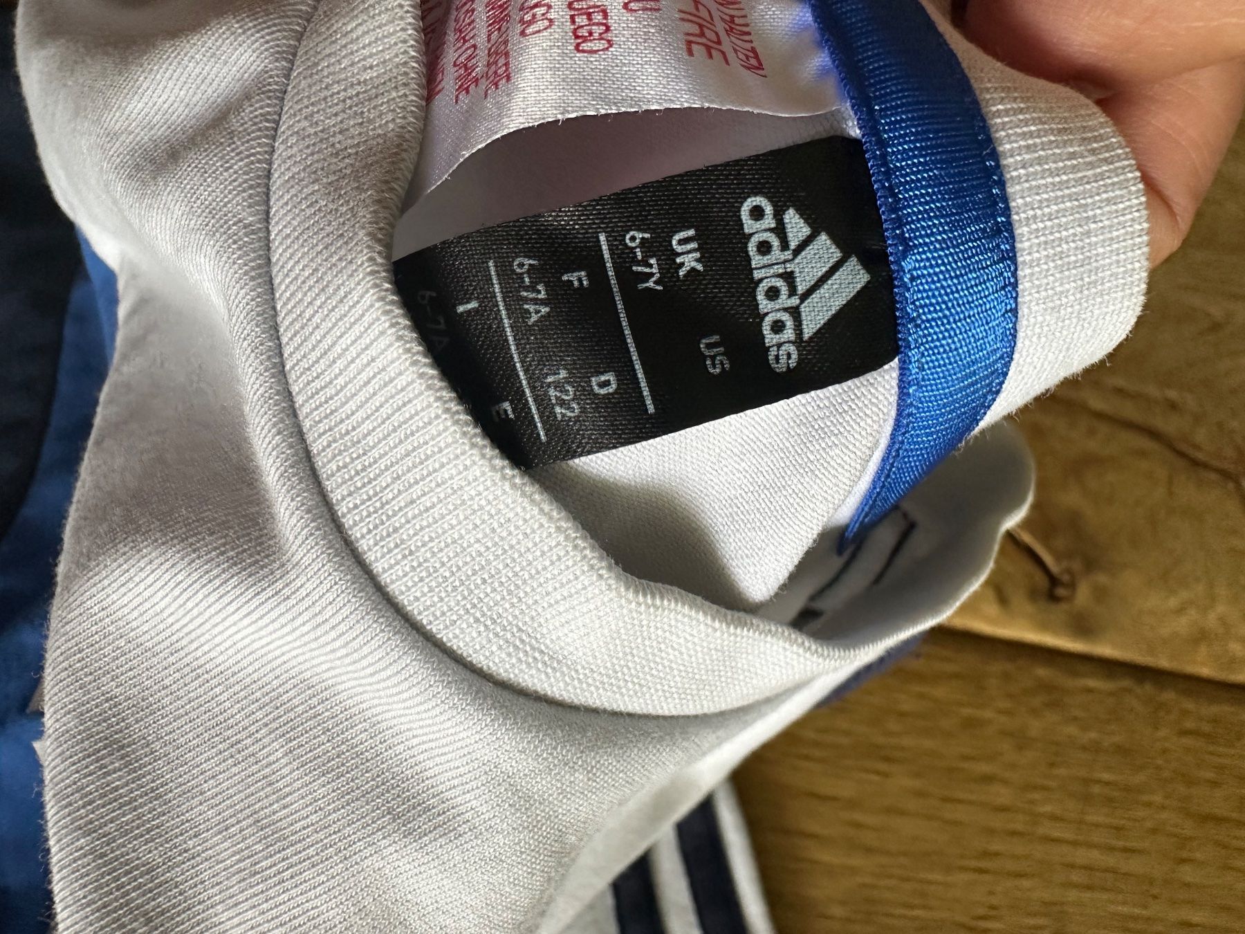 Adidas Lots de vêtements: Adidas Set Grösse 116 – D'occasion à Boppelsen par Hello_Sun 3