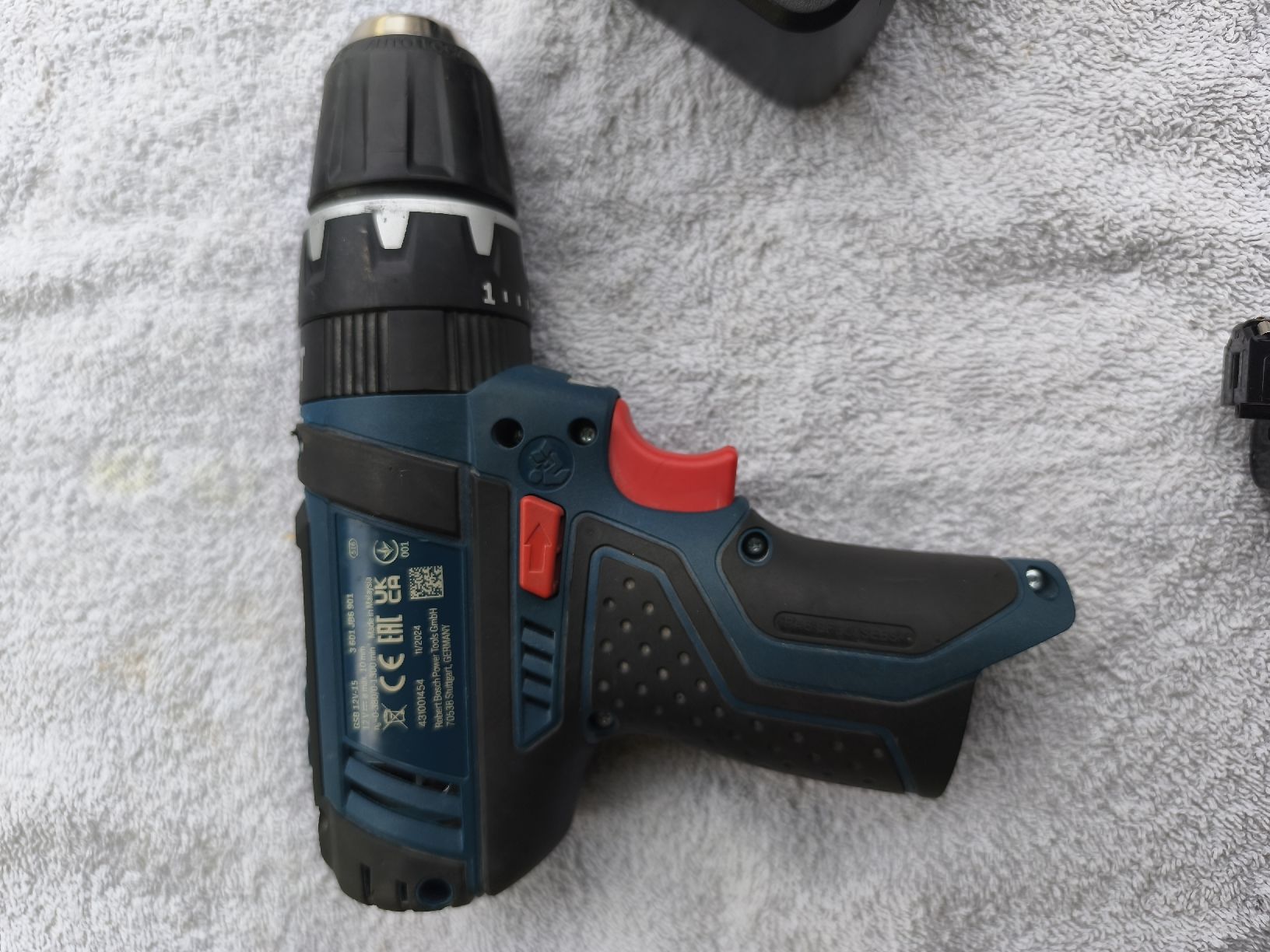 Bosch Tous les outils: Bosch Akku Schrauber Set – D'occasion à Recherswil par Sruscha58 9