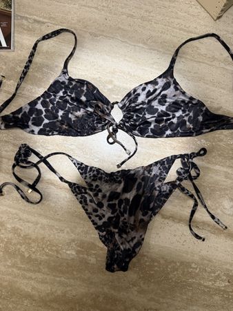 Bikini leopard print tie-up halter top size M