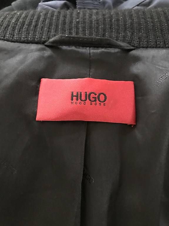 Hugo Boss Mäntel: Manteau HUGO BOSS noir 48 – Gebraucht aus Muri b. Bern von YSA 2