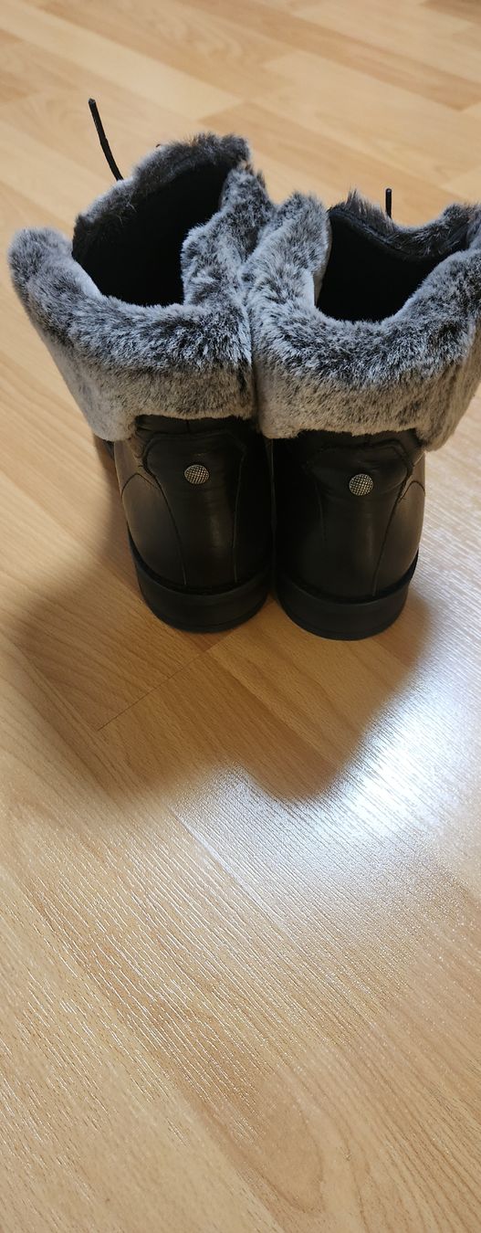 Chaussures femmes: Winterstiefel – Neuf (Voir description) à Zürich par TG014 1