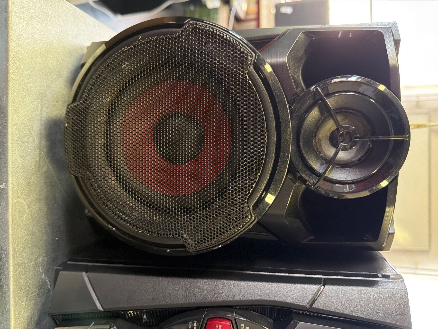 LG Lettore multimediale & Streamer: LG Mini-HiFI System RAD 136 – Usato da Brügg BE venduto da TSP02 2