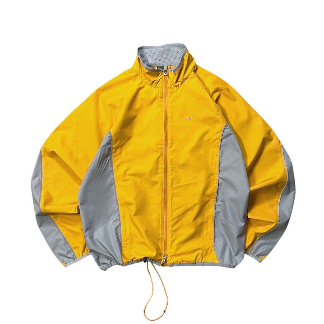 Nike Giacche: Vintage Nike Trackjacket (L) – Usato da Chamoson venduto da Sapoloshop
