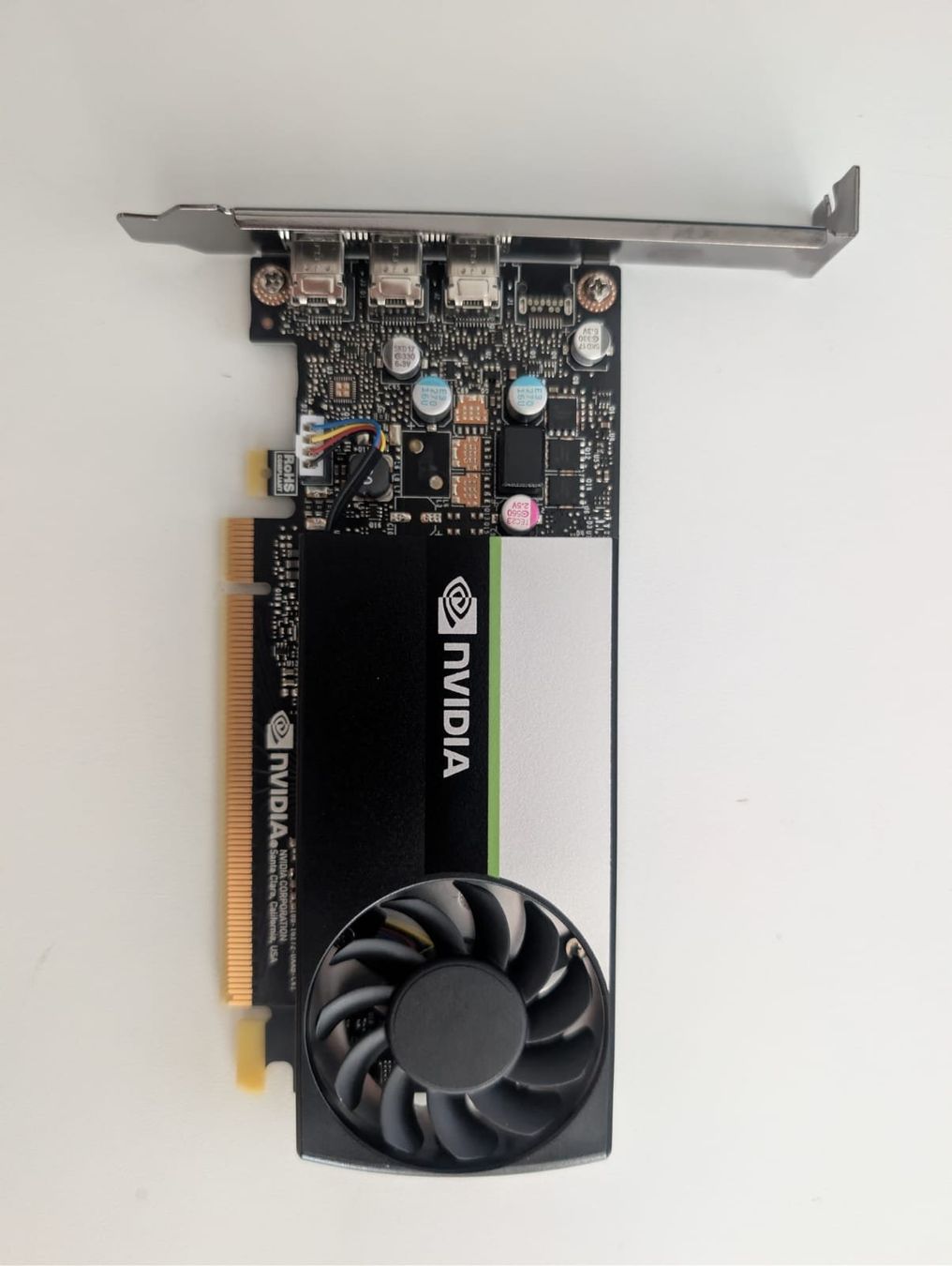 Nvidia Grafikkarten: NVIDIA T400 – Gebraucht aus Hendschiken von Sillii