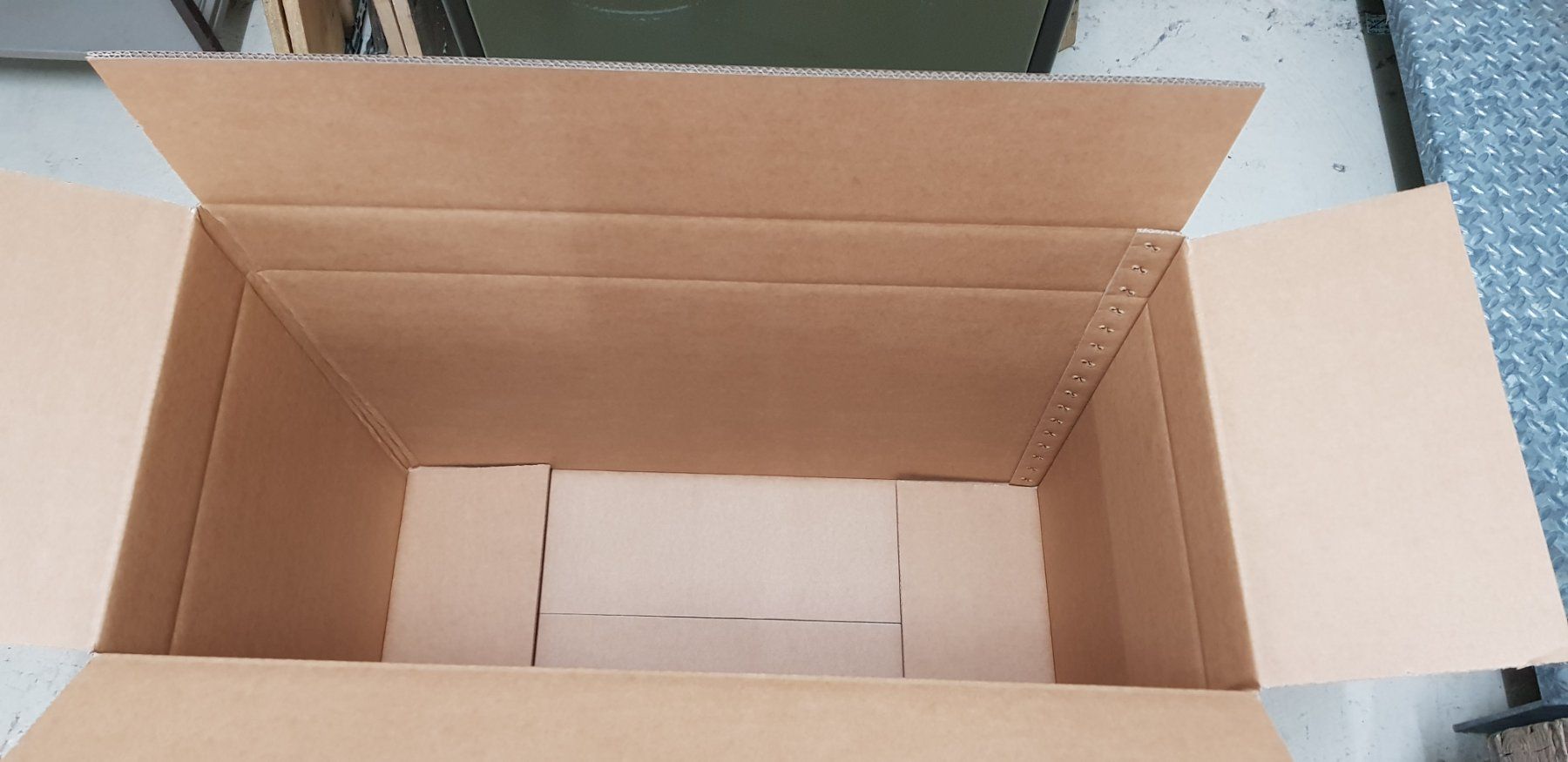 Caisses de transport: Verpackungskarton – Neuf (Voir description) à Altishofen par CasaValencia 1