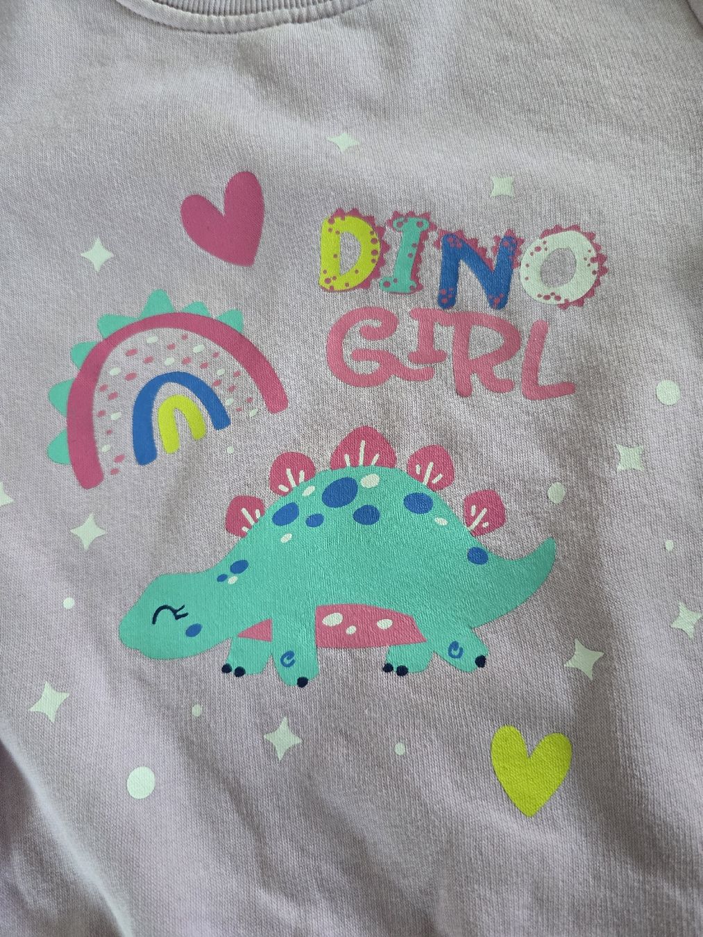 Maglioni & Felpe: Pullover Dino Girl Grösse 104-110 – Usato da Unterentfelden venduto da Panda-87 1