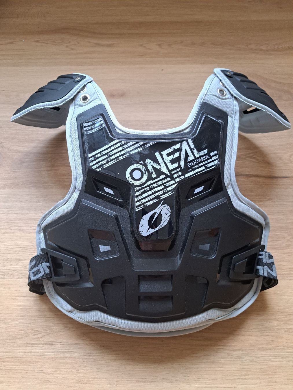 Protections: Brustschutz O'Neal PXR – D'occasion à Grabs par Ibeas