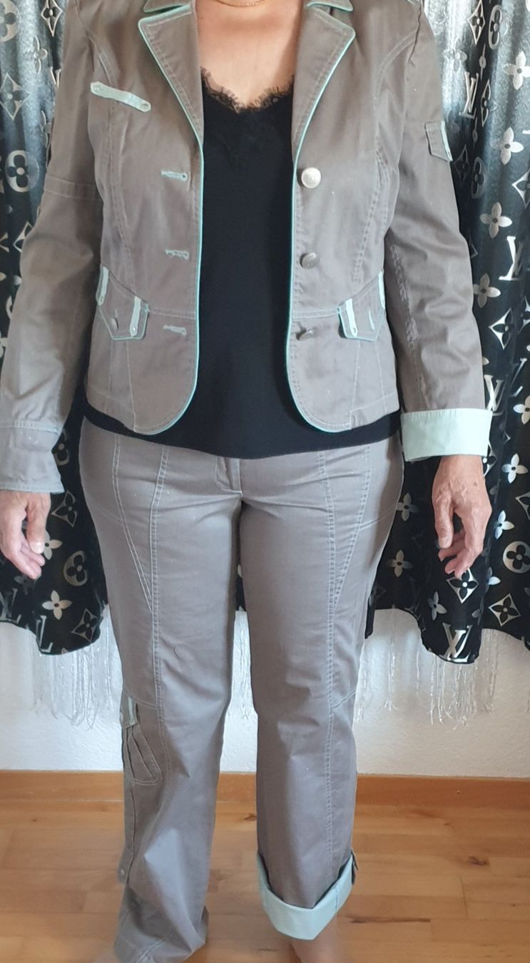 Completi & Tailleur: BIBA  Damen Hosenanzug Set, – Usato da Thun venduto da Vecgou 1