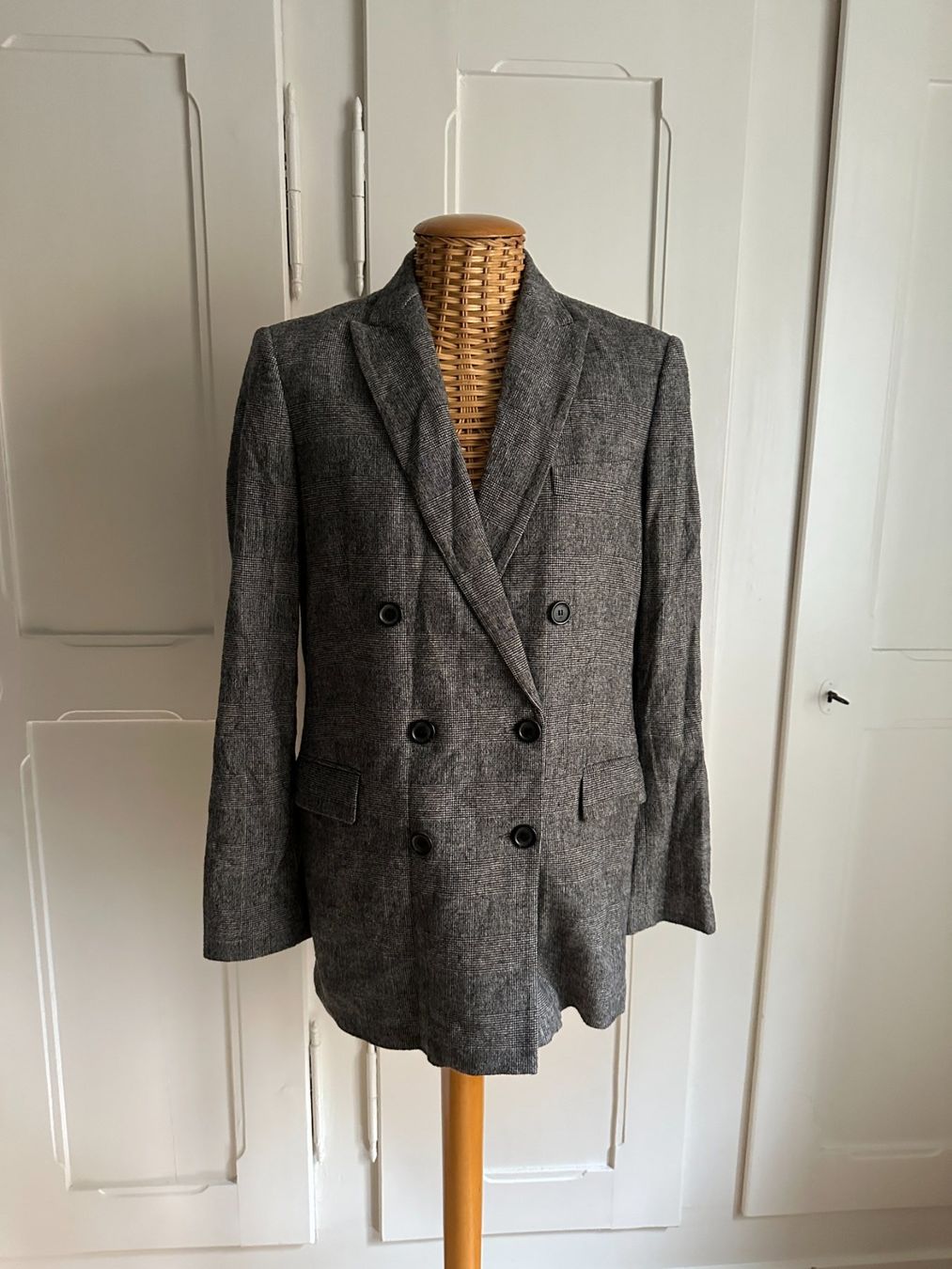 Zara Jacken: ZARA - Blazer grau kariert S – Gebraucht aus Zürich von Diazaio
