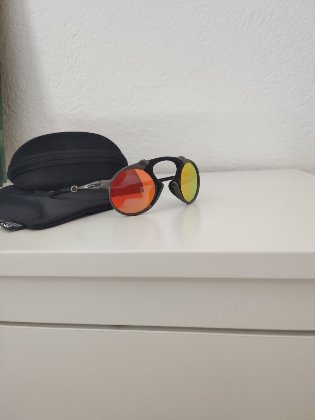 Oakley Occhiali & Lenti: Oakley Madman polarized  – Usato da S. Vittore venduto da dbu_2h86